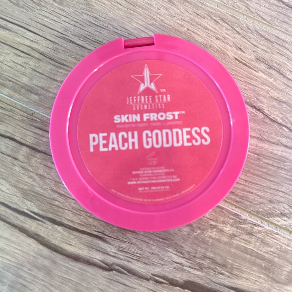 Jeffree Star Cosmetics Peach Goddess Skin Frost Makeup Highlighter Powder NEW - Picture 7 of 10